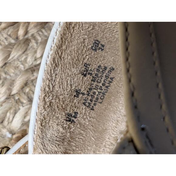 Naturalizer Women's White Cream T-strap Dressy Comfort Pumps Heels size 7 M - Picture 11 of 12